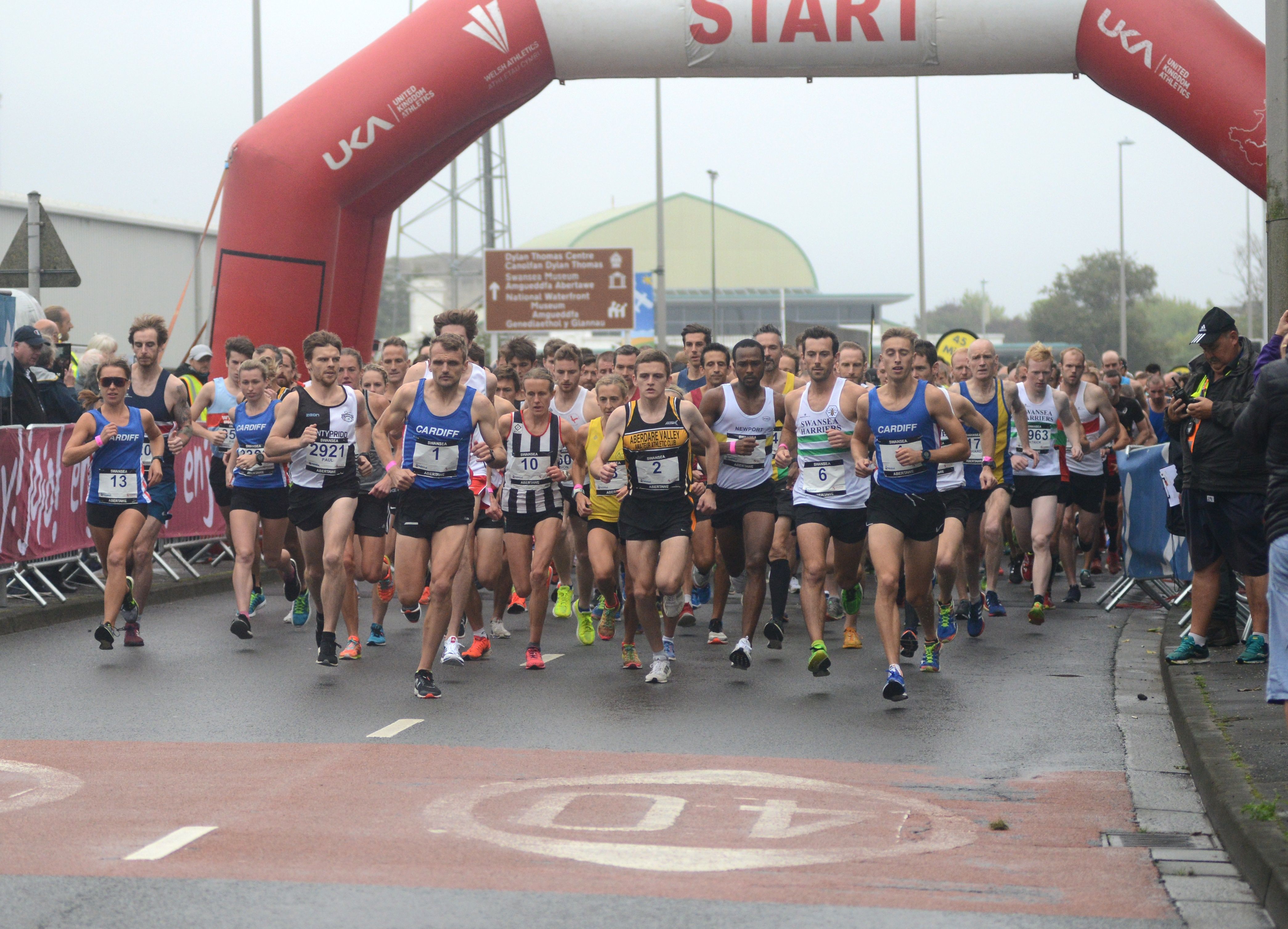 Swansea Bay 10k 2018 2.jpg