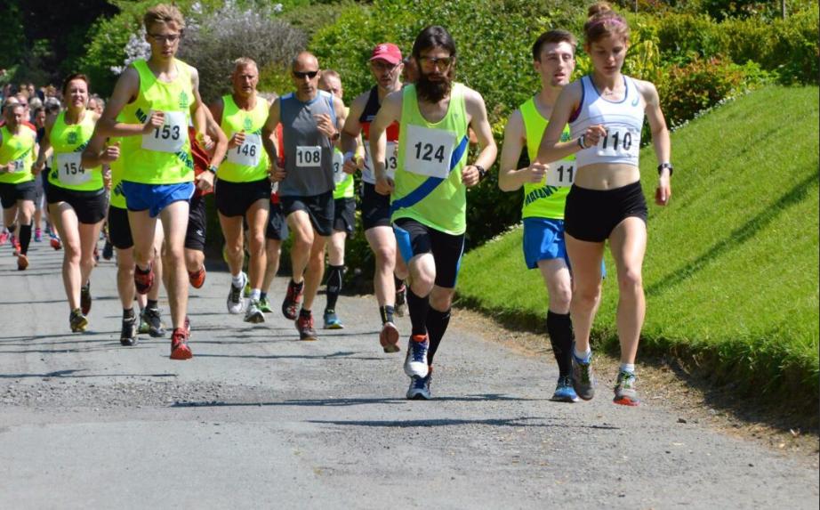 Maldwyn Harriers 5 mile runners