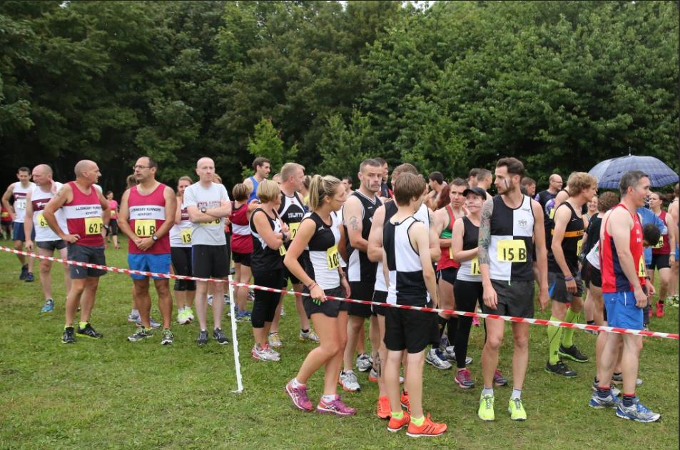 Ponty Roadents Relays.png