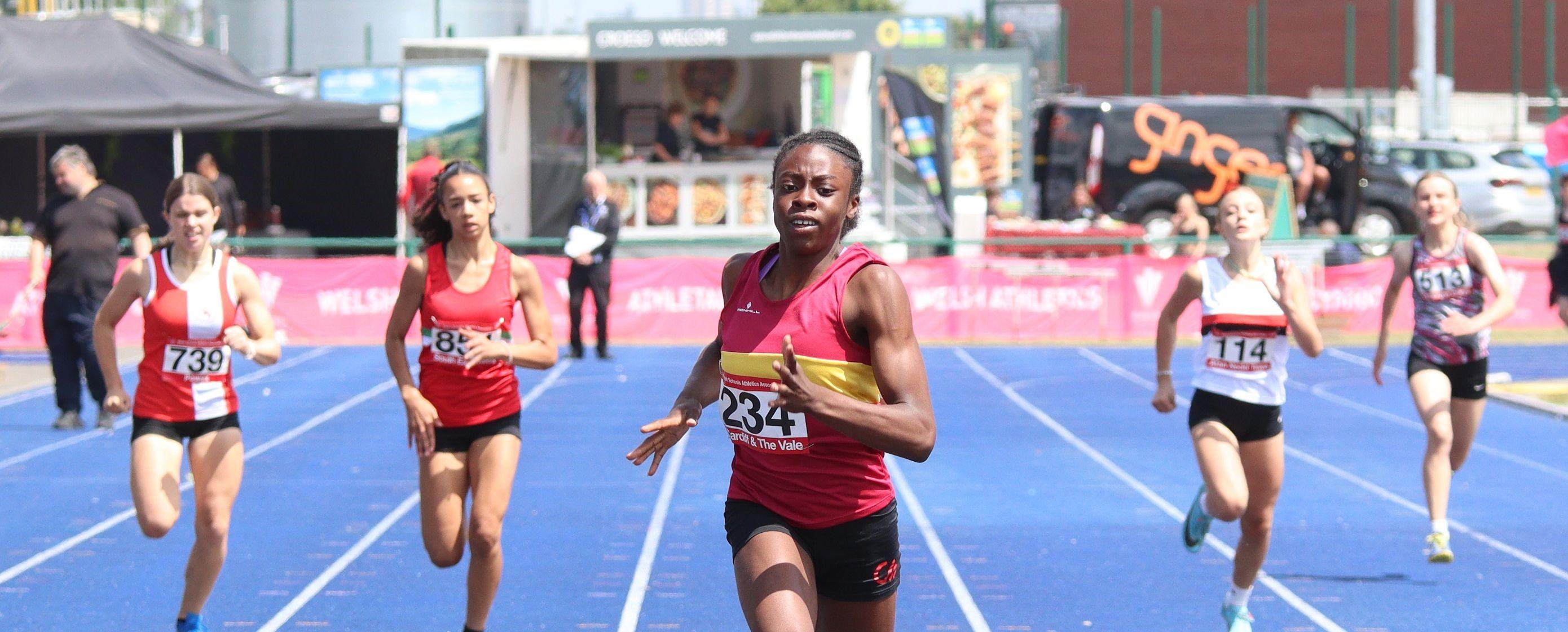 Aliyah Afolabi Winning Welsh Schools 200m
