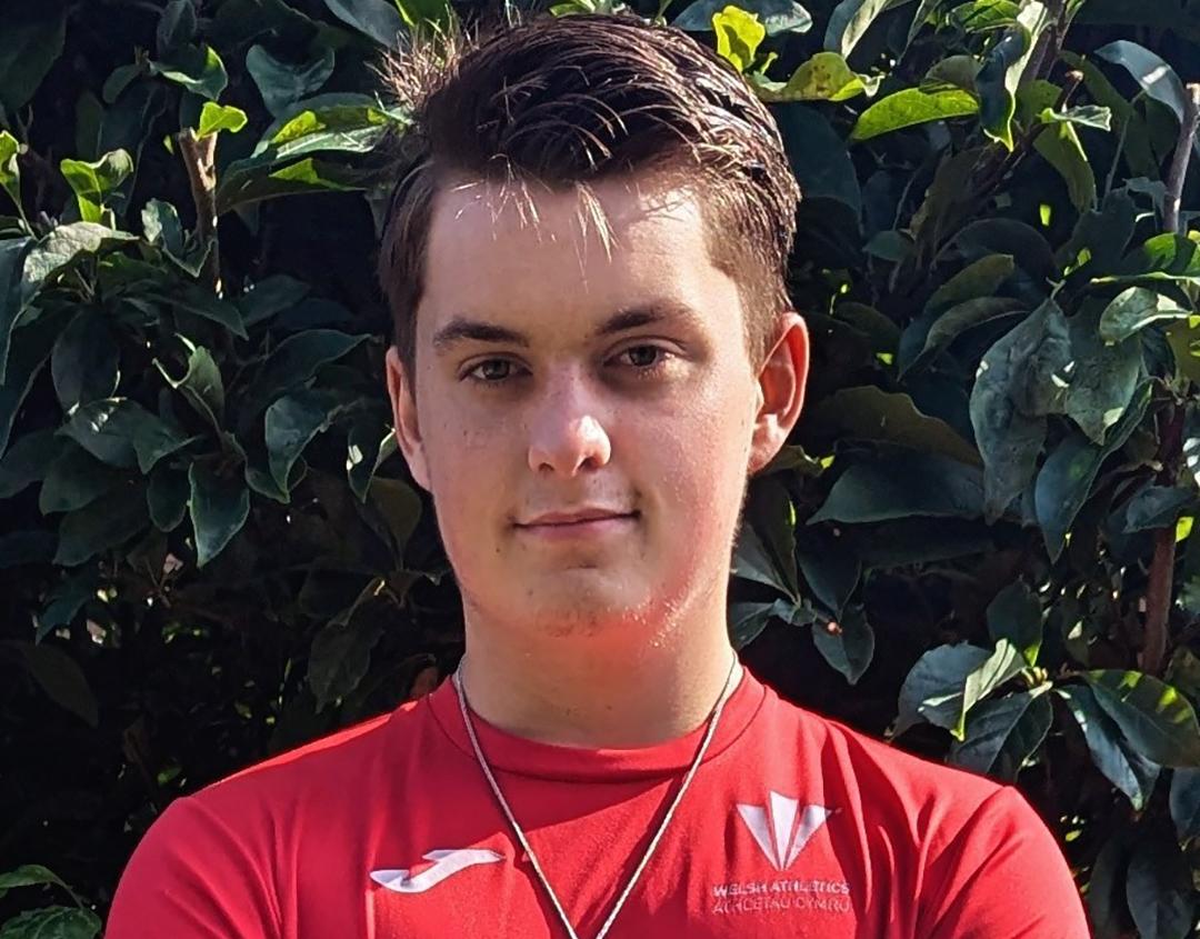 Owen Monk (Resized).jpg