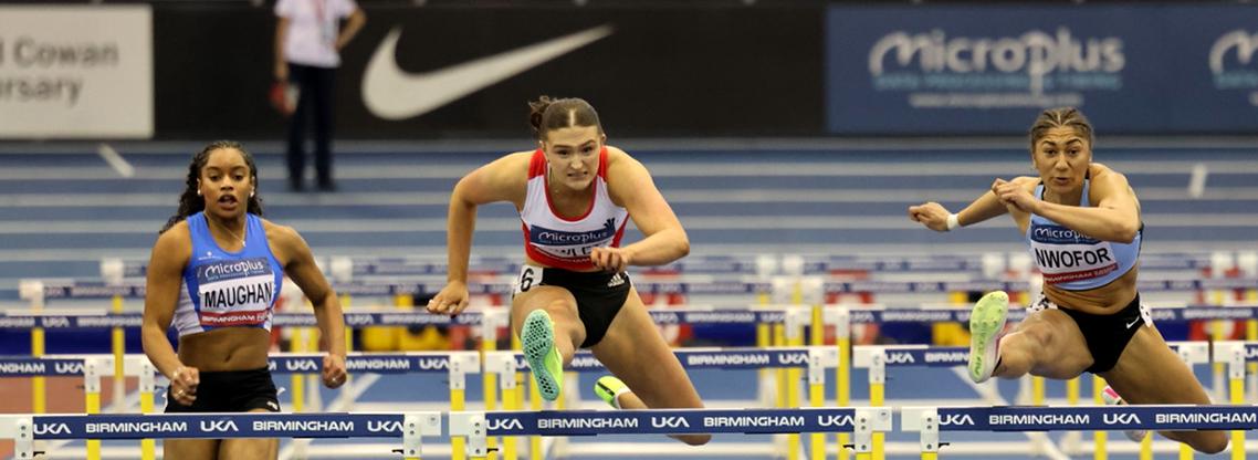 Abi Pawlett on her way to gold in the final - Hero.jpg